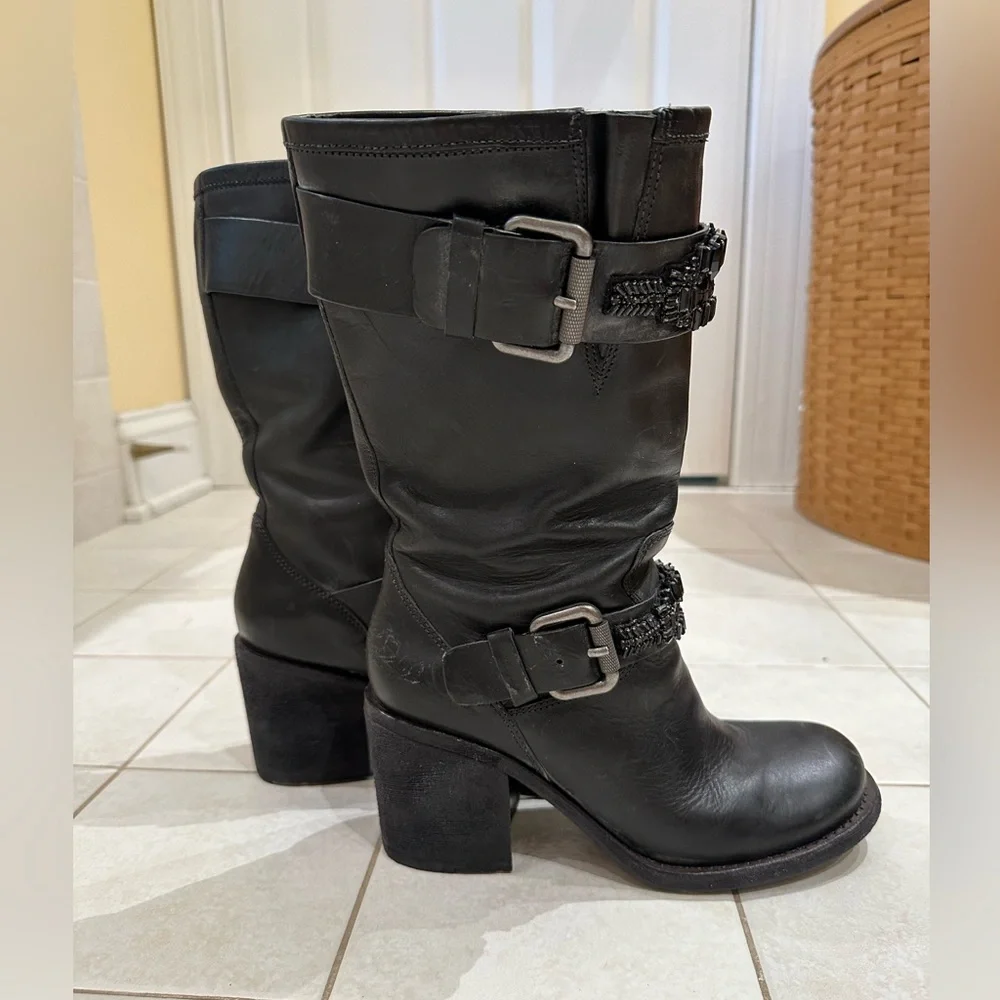 Vera Wang Lavender Label Jeweled Moto Boots - Size 6 - Picture 2 of 8
